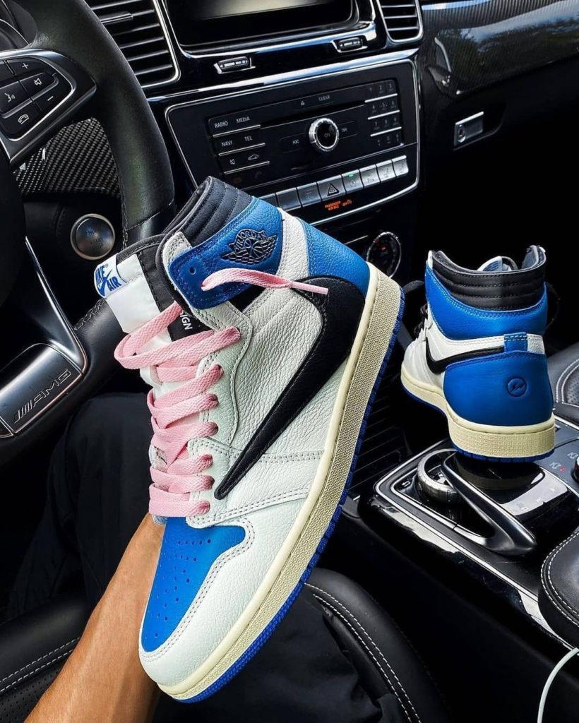 Jordan 1 Retro High OG SP Fragment X Travis Scott - 105 7 Jordan 1 Retro High OG SP Fragment X Travis Scott - 105